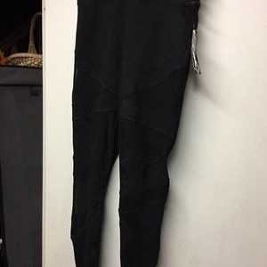 New  with tags. Jessica Simpson warmup leggings